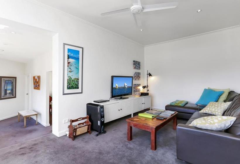 Bed and Breakfast Barossa White House The West Wing | Angaston | South Australia | Australia 5