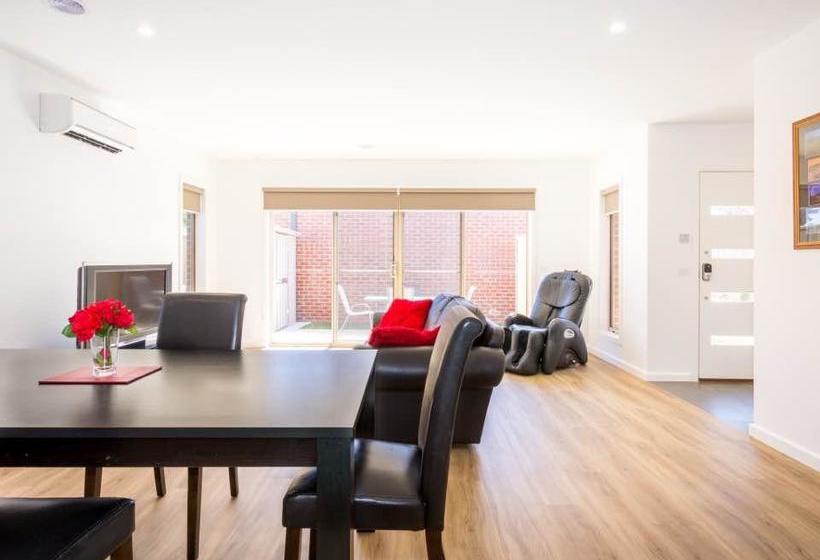 Bed and Breakfast Be On Lydiard Too | Ballarat | Victoria | Australia 11