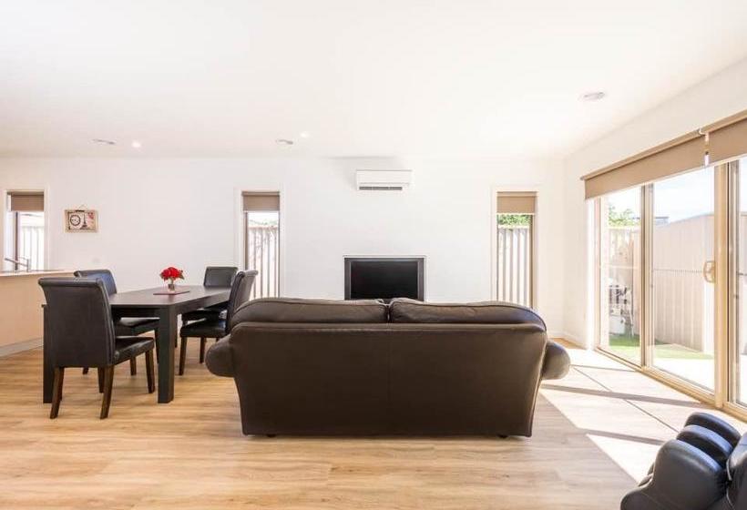 Bed and Breakfast Be On Lydiard Too | Ballarat | Victoria | Australia 12