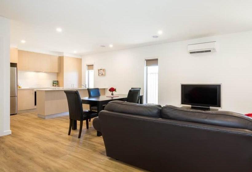 Bed and Breakfast Be On Lydiard Too | Ballarat | Victoria | Australia 13