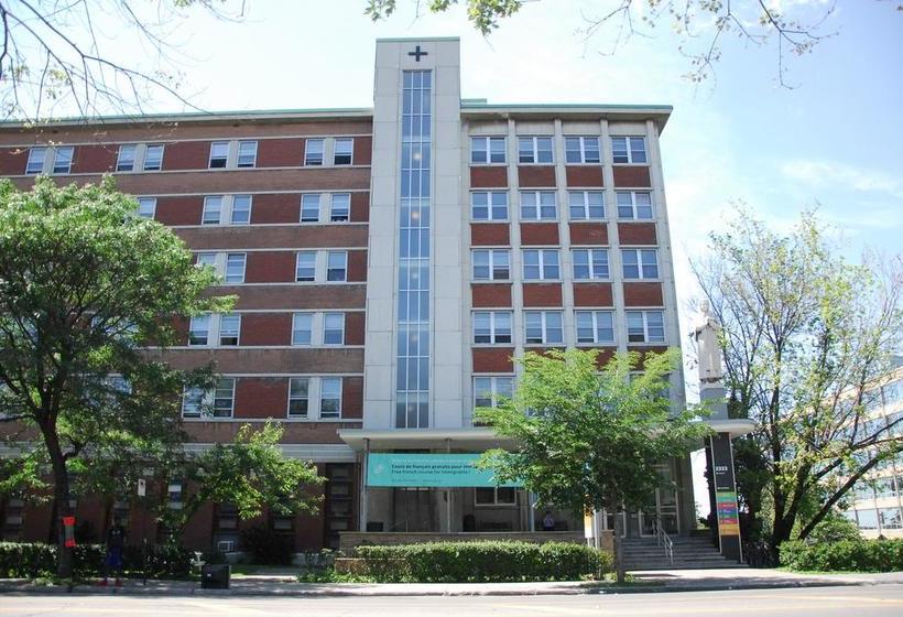 Hotel Résidence Maria Goretti  Women Only Quebec