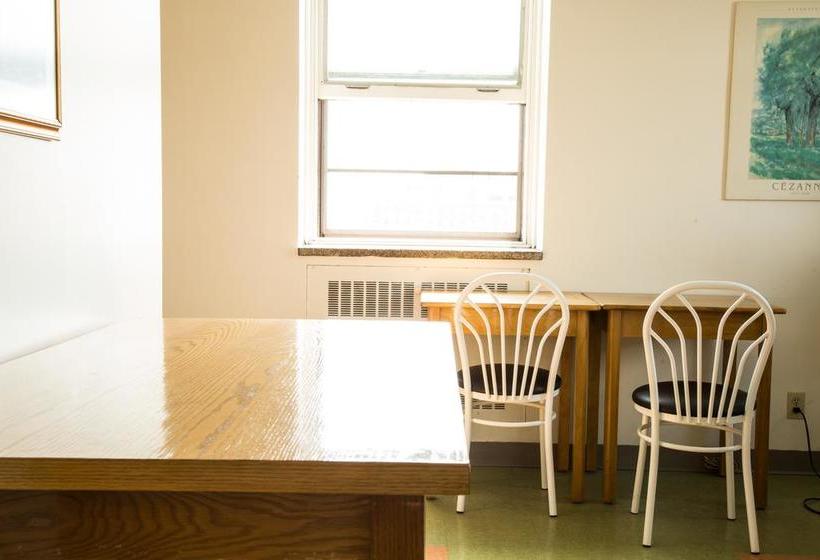 Hotel Résidence Maria Goretti  Women Only | Montreal | Quebec | Canada 15