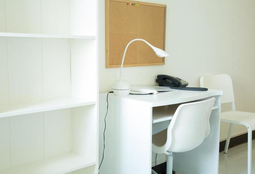 Hotel Résidence Maria Goretti  Women Only | Montreal | Quebec | Canada 8