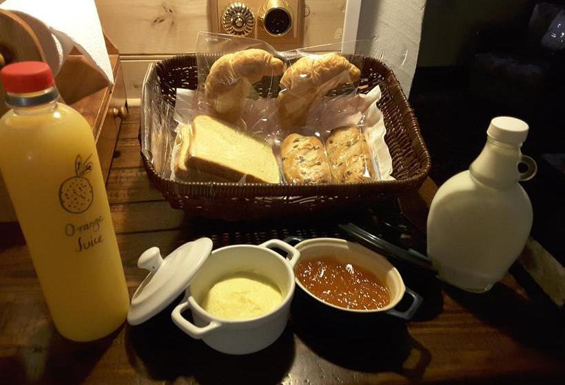 Bed and Breakfast A La Folly | Murray Bridge | South Australia | Australia 4