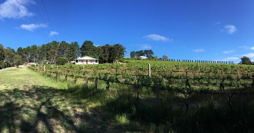 Karawatha Cottages B&b