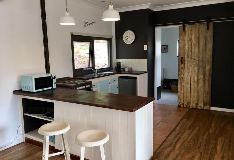 Karawatha Cottages B&b | Mclaren Vale | South Australia | Australia 5