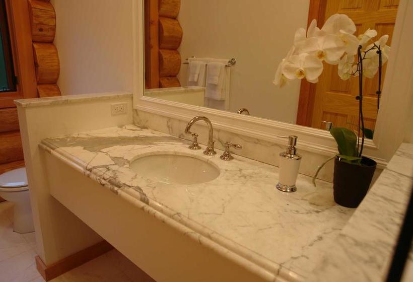 Little Wolf Resort | Terrace | British Columbia | Canada 3