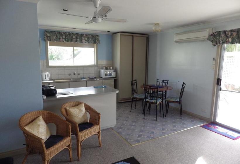 Ashwood Park Bed And Breakfast | Keith | South Australia | Australia 5