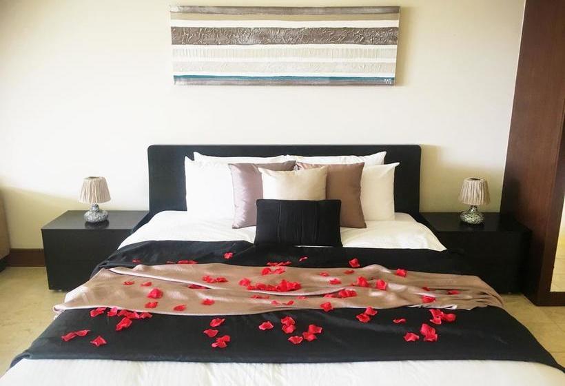 Resort Luxury King Studio 321 | Casuarina | New South Wales | Australia 7