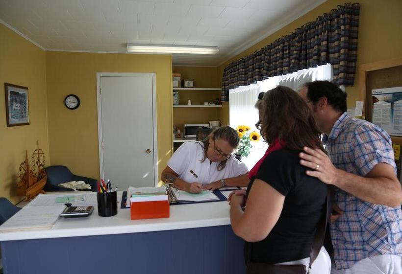 Motel Bellevue | Riviere du Loup | Quebec | Canada 3