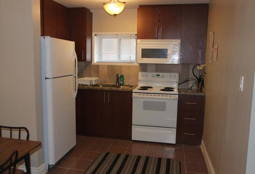 Kashaneh Hostel | Toronto | Ontario | Canadá 2