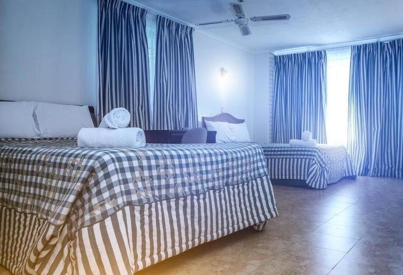 Queenslander Motel | Gold Coast  | Queensland | Australia 13