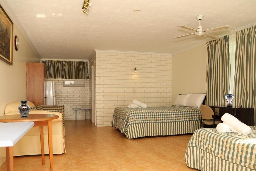 Queenslander Motel | Gold Coast  | Queensland | Australia 8