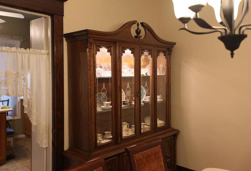 Ambiance By The Falls B&b | Niagara Falls | Ontario | Canada 13