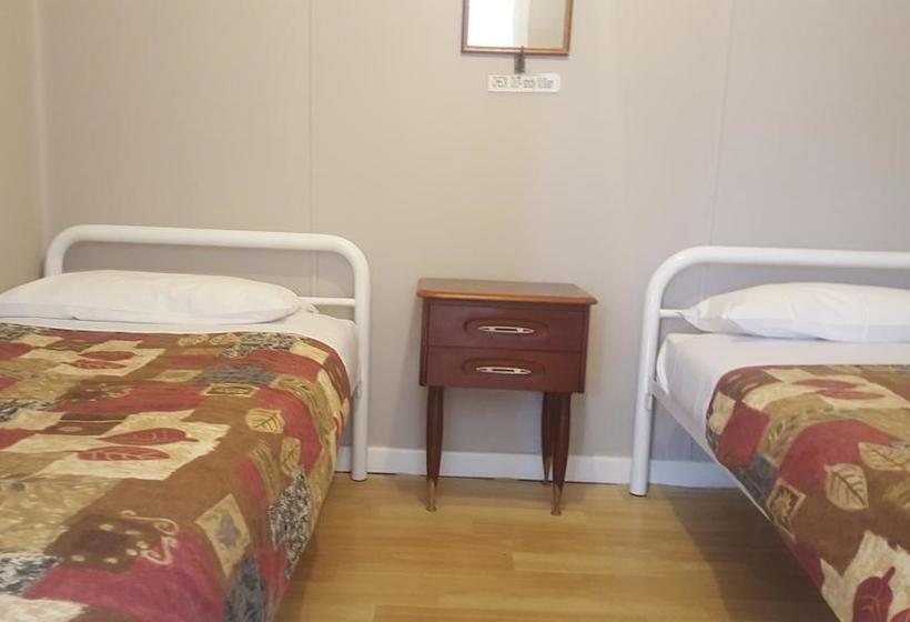 Hostel Tingle All Over Budget Accommodation | Walpole | Western Australia | Australia 3