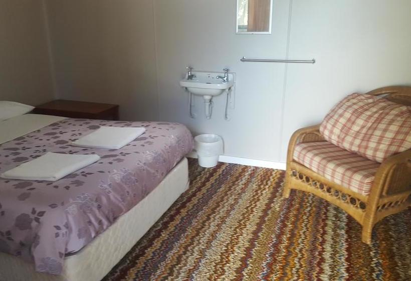Hostel Tingle All Over Budget Accommodation | Walpole | Western Australia | Australia 6