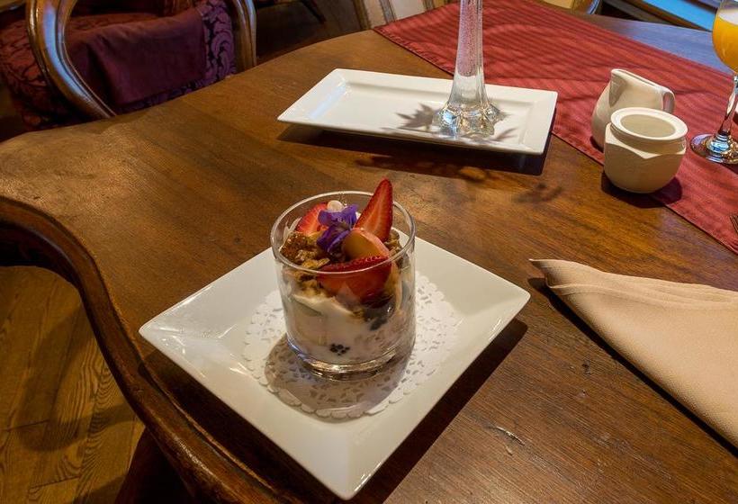 Bed and Breakfast La Maison Du Restaurateur | Riviere du Loup | Quebec | Canada 11