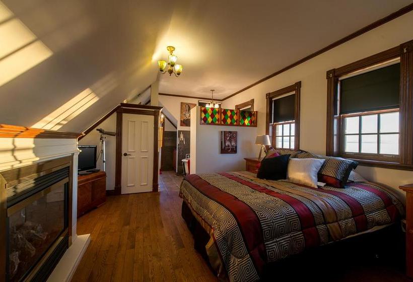 Bed and Breakfast La Maison Du Restaurateur | Riviere du Loup | Quebec | Canada 14