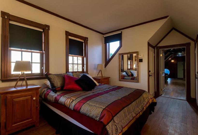 Bed and Breakfast La Maison Du Restaurateur | Riviere du Loup | Quebec | Canada 15