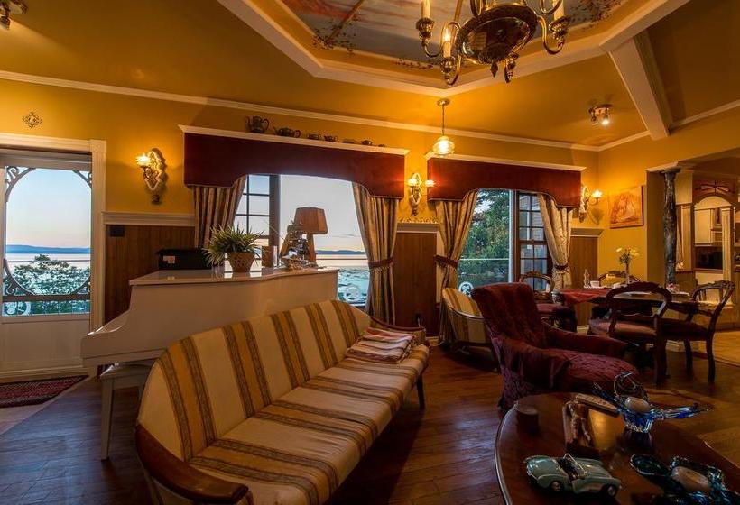 Bed and Breakfast La Maison Du Restaurateur | Riviere du Loup | Quebec | Canada 7