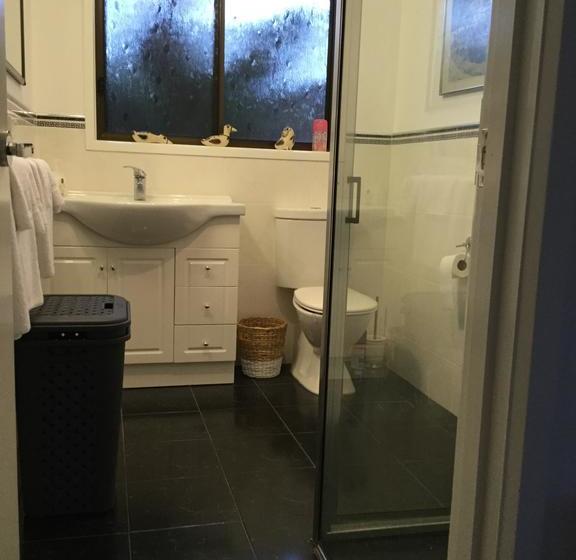 Bed and Breakfast Ocean Beach Villa | Devonport | Tasmania | Australia 18