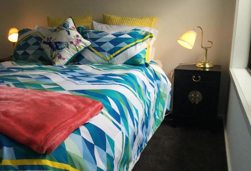 Bed and Breakfast Ocean Beach Villa | Devonport | Tasmania | Australia 8