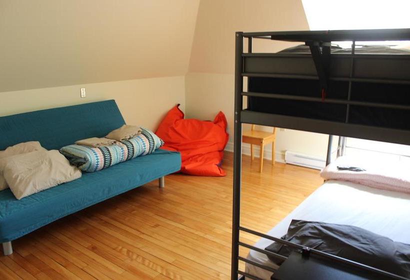 Auberge De Jeunesse Magogorford Hostel | Magog | Quebec | Canada 10