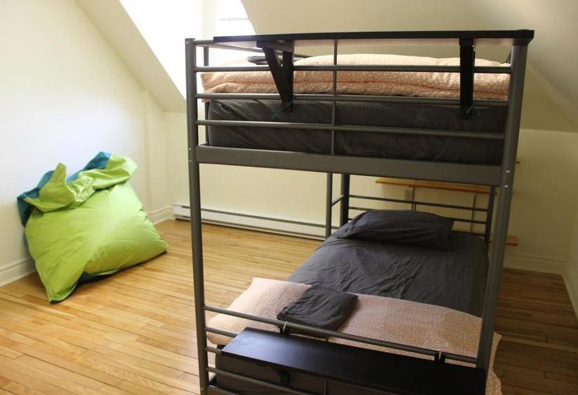 Auberge De Jeunesse Magogorford Hostel | Magog | Quebec | Canada 4