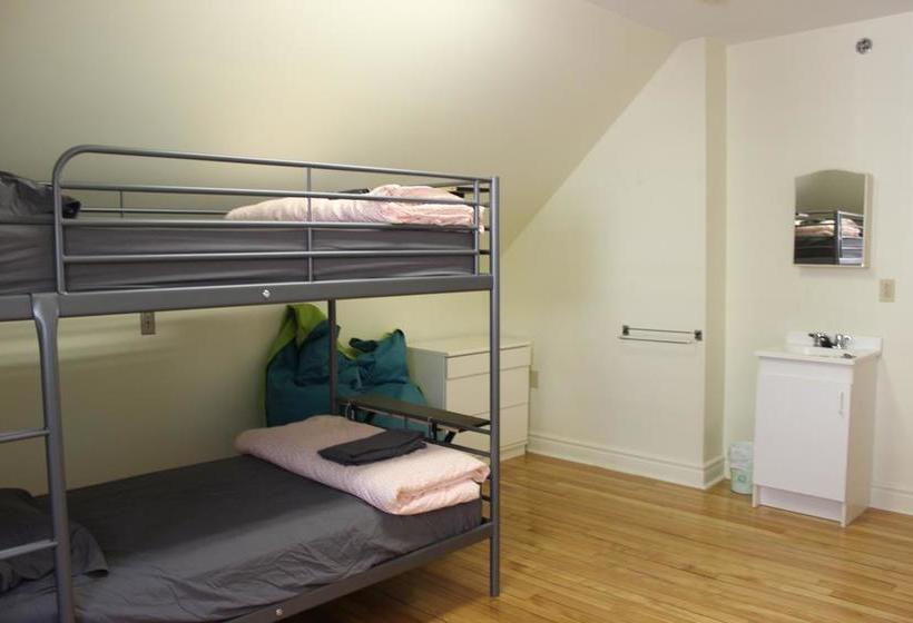 Auberge De Jeunesse Magogorford Hostel | Magog | Quebec | Canada 5