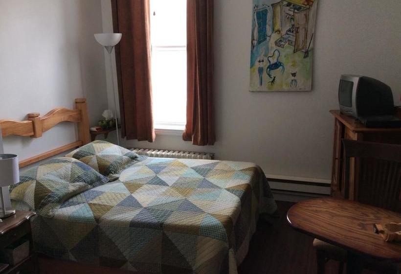 Bed and Breakfast Gîte Orange Soleil | Saguenay | Quebec | Canada 7