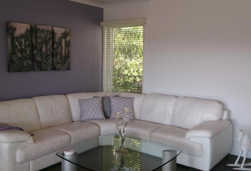 Valley View Bed And Breakfast | Newcastle | New South Wales | Australia 5