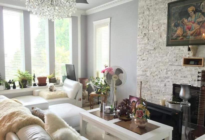 Bed and Breakfast White House | Vancouver | British Columbia | Canada 10