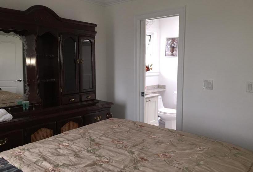 Bed and Breakfast White House | Vancouver | British Columbia | Canada 13