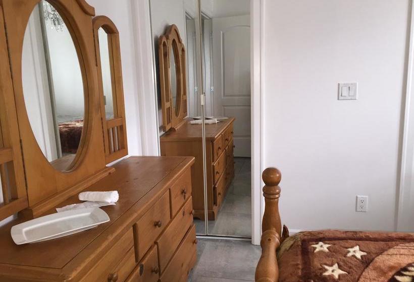 Bed and Breakfast White House | Vancouver | British Columbia | Canada 14