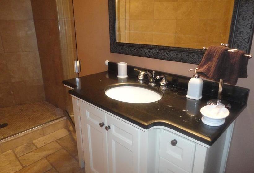 Desert Oasis B&b | Osoyoos | British Columbia | Canada 17