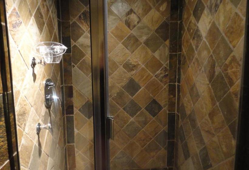 Desert Oasis B&b | Osoyoos | British Columbia | Canada 7