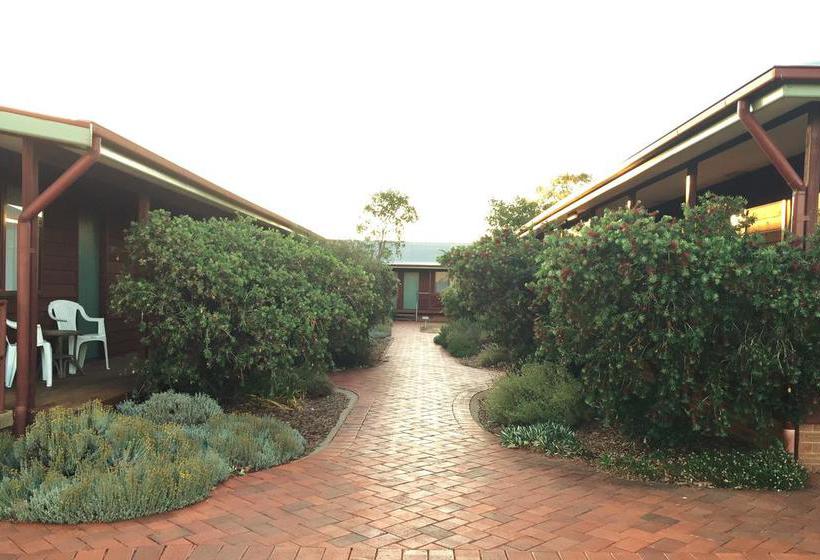 Resort Aussie Cabins | Dubbo | New South Wales | Australia 14