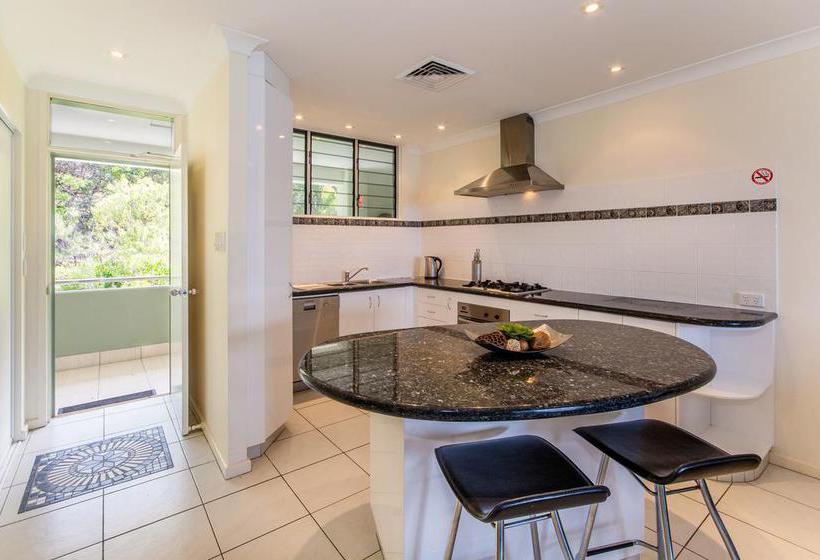 Resort Lagoon Lodge | Hamilton Island | Queensland | Australia 1