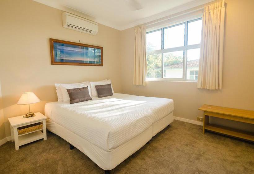 Resort Lagoon Lodge | Hamilton Island | Queensland | Australia 13