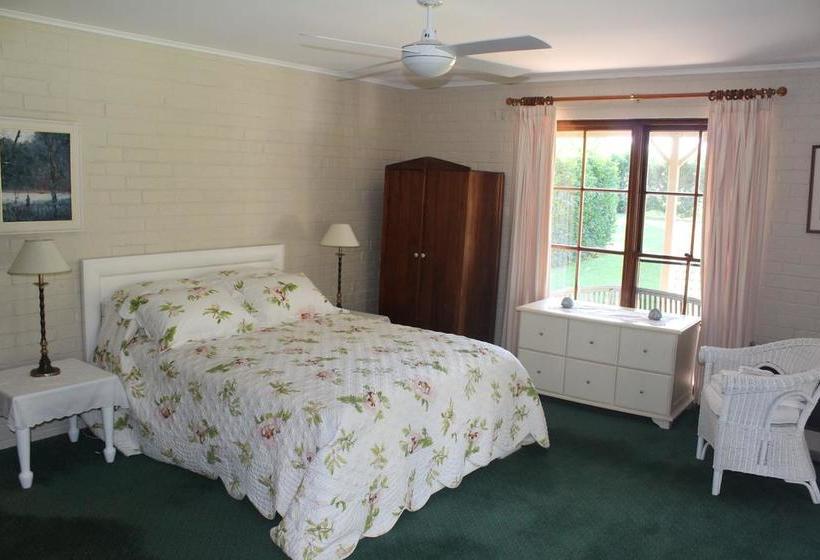 Bed and Breakfast Peppertrees | Forster | New South Wales | Australia 15