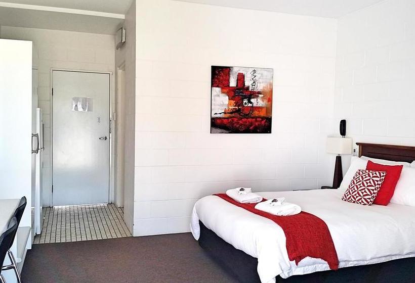 Aaron Motel | Gladstone | Queensland | Australia 12