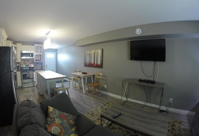 Hotel Seasons Extended Stay Suites | Thunder Bay | Ontario | Canada 19