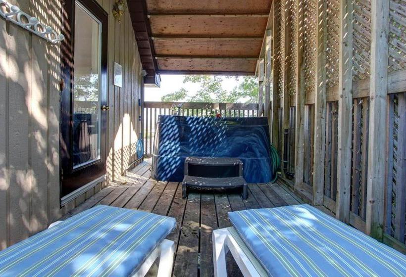 Irish Mountain Bed & Breakfast | Meaford | Ontario | Canada 4