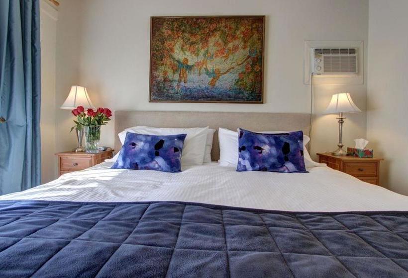 Irish Mountain Bed & Breakfast | Meaford | Ontario | Canada 9