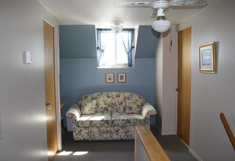 Bed and Breakfast Gîte Du Marquis | Saguenay | Quebec | Canada 11