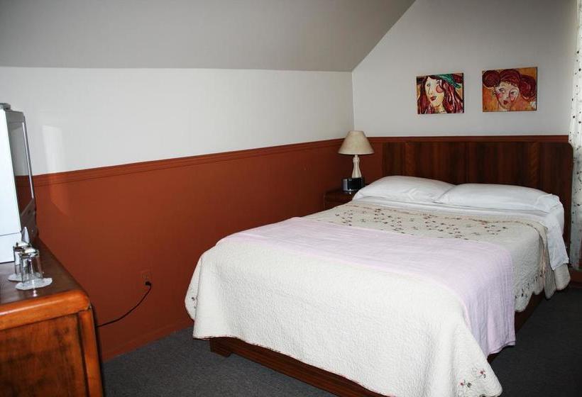 Bed and Breakfast Gîte Du Marquis | Saguenay | Quebec | Canada 8