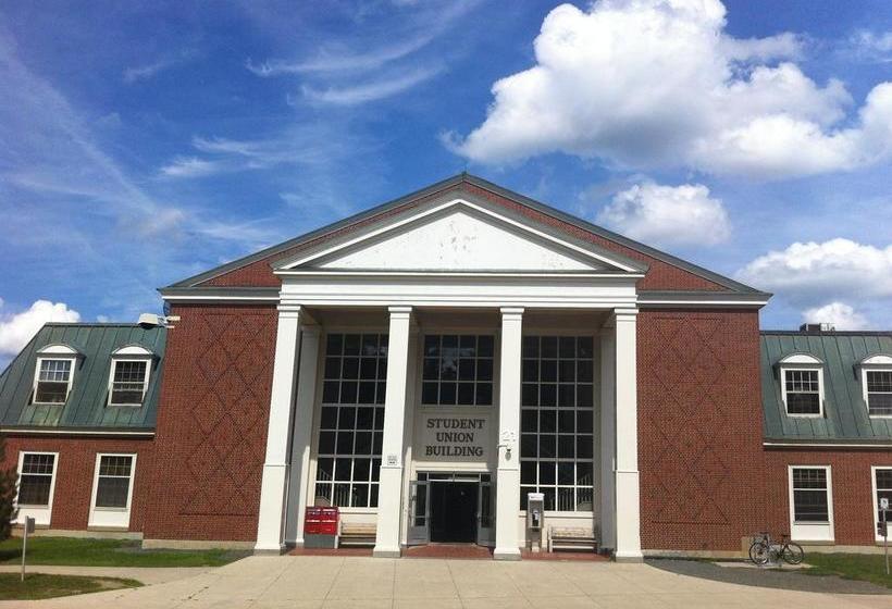 Hotel Unb Fredericton Accommodations | Fredericton | New Brunswick | Canada 12