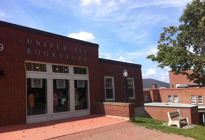 Hotel Unb Fredericton Accommodations | Fredericton | New Brunswick | Canada 14