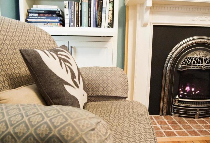 Eighteen Waterloo Bed & Breakfast | Stratford | Ontario | Canada 11