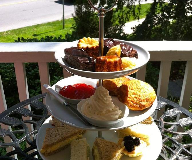 Eighteen Waterloo Bed & Breakfast | Stratford | Ontario | Canada 13